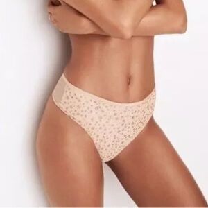 Victoria's Secret Dream Angels Thong Panty Medium Mesh Gold Stars Cream Mid-Rise
